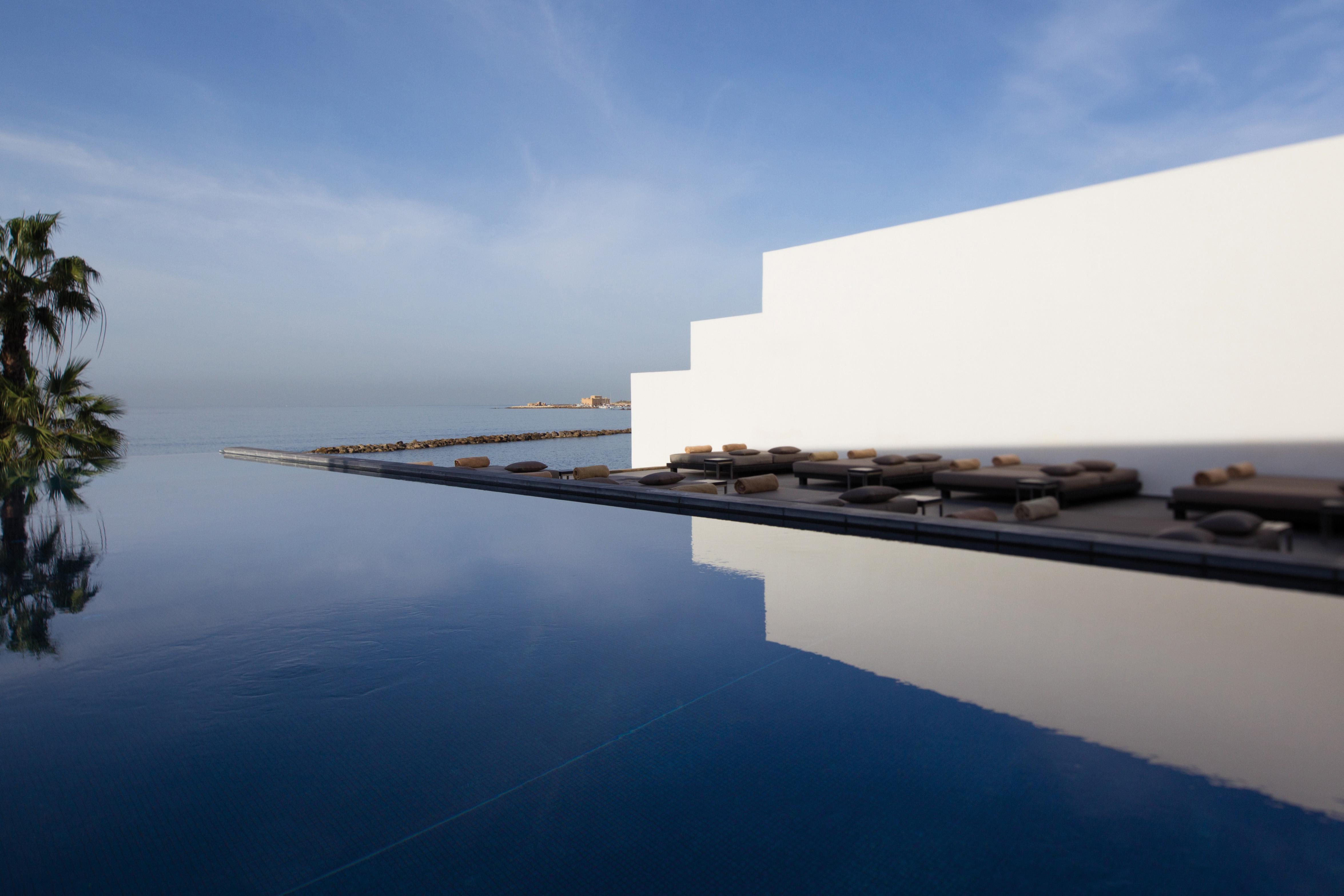 Almyra Hotel Paphos Exterior photo Casa-Museu Salvador Dalí