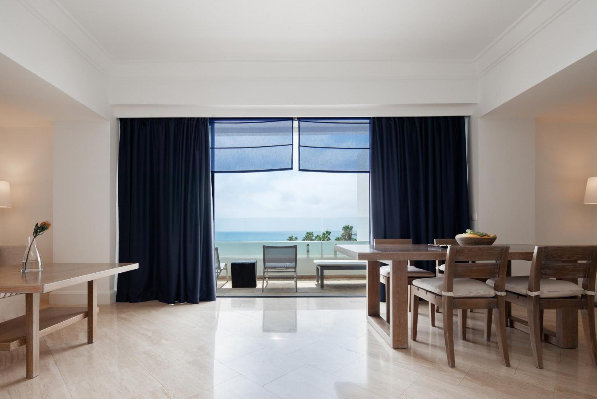Almyra Hotel Paphos Exterior photo