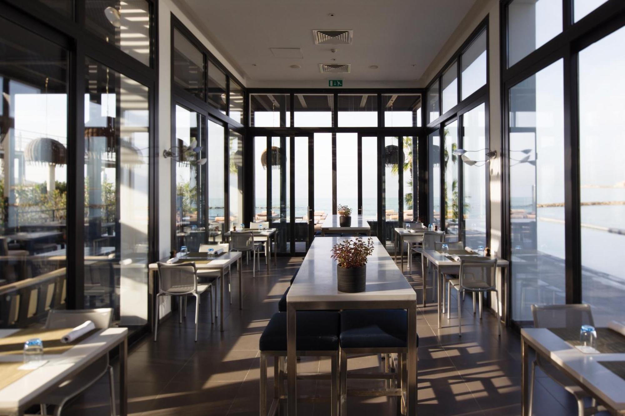 Almyra Hotel Paphos Exterior photo
